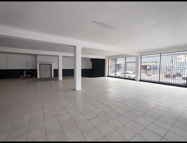 2,400M² BUILDING FOR SALE IN MAITLAND